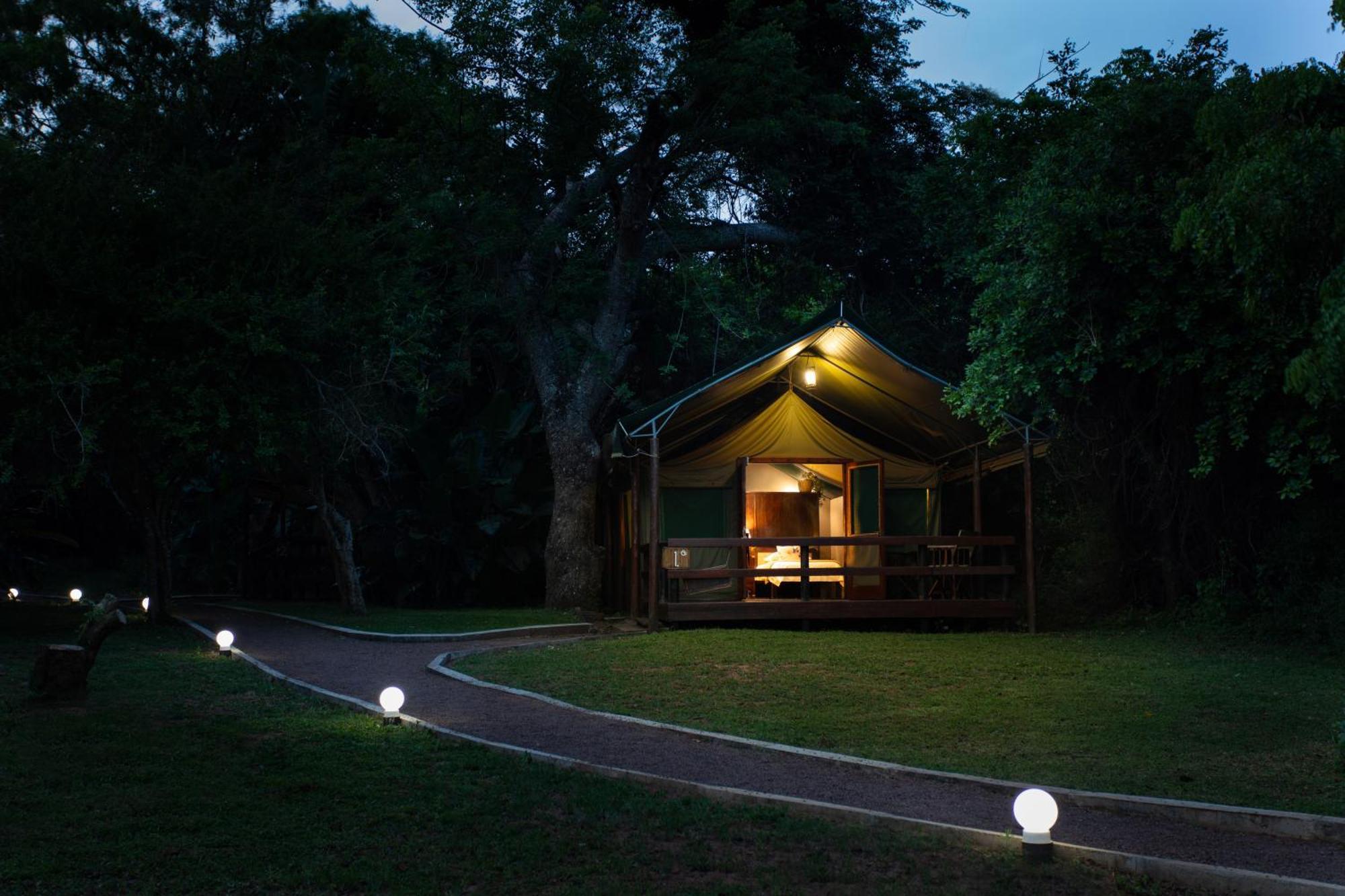 Falaza Game Park And Spa Hluhluwe Exteriör bild